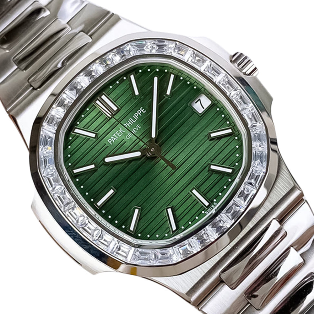 Patek Philippe 5711/1A-014 Nautilus Green Dial 40mm Stainless Steel Automatic