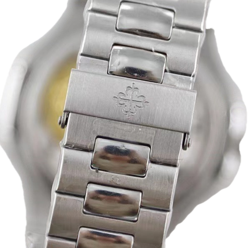 Patek Philippe Nautilus 40mm Men's Watch