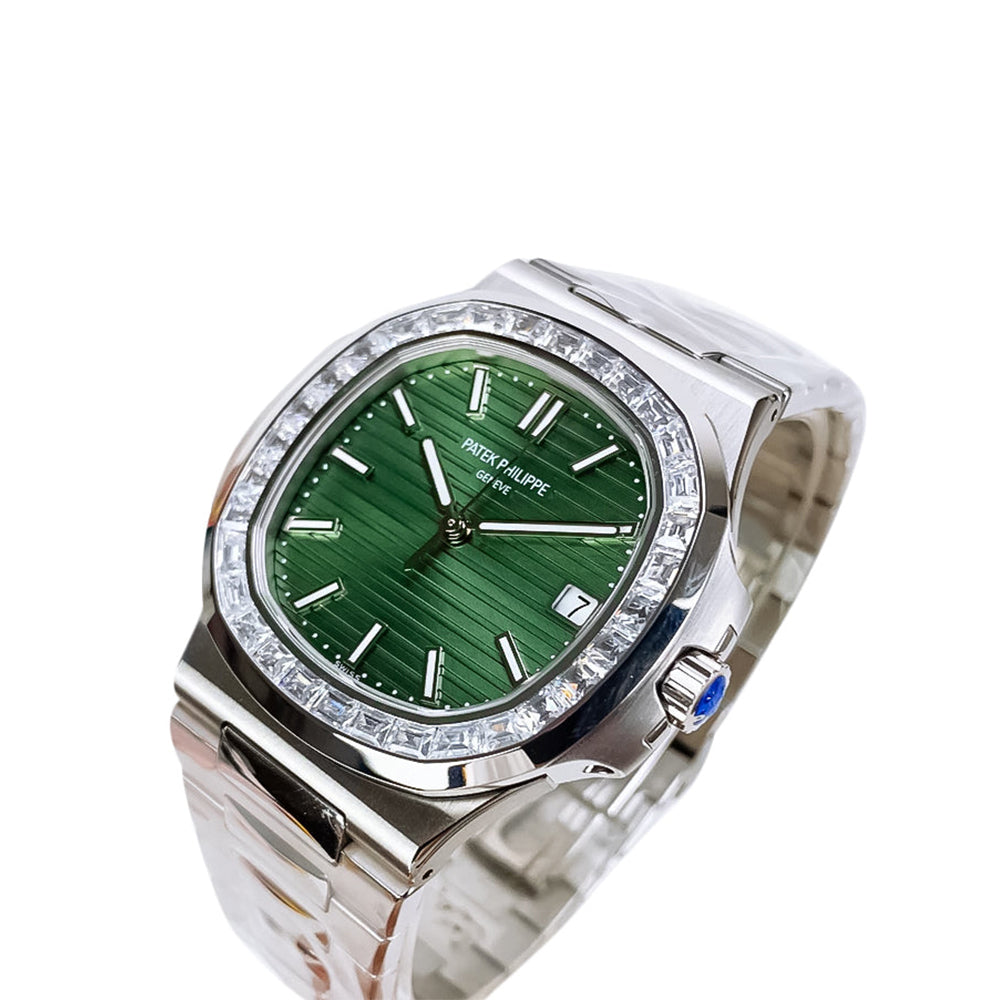 Patek Philippe 5711/1A-014 Nautilus Green Dial 40mm Stainless Steel Automatic