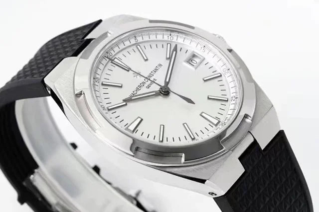 Vacheron Constantin Overseas 4500V Wrist Watch