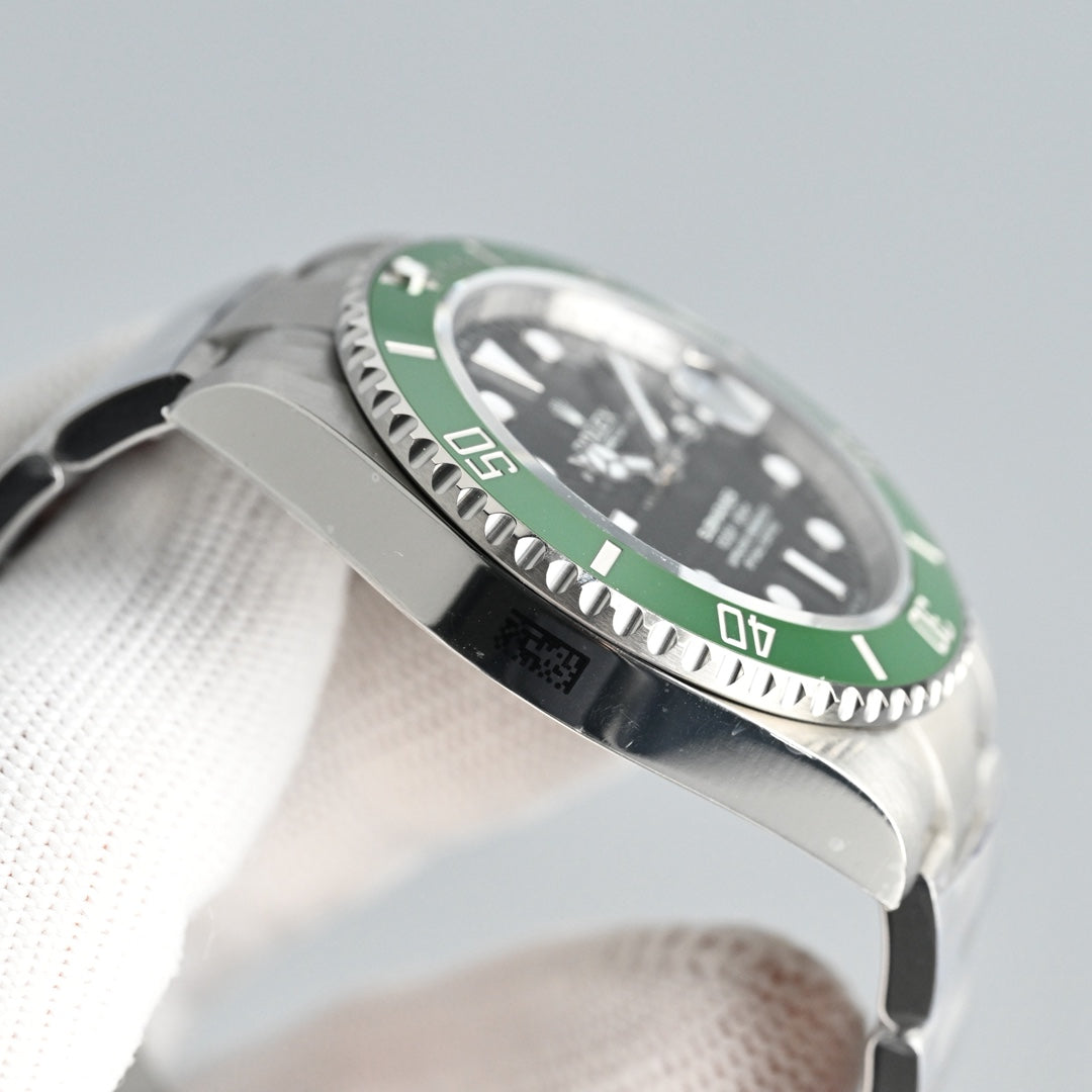 Rolex Submariner Date Wrist Watch