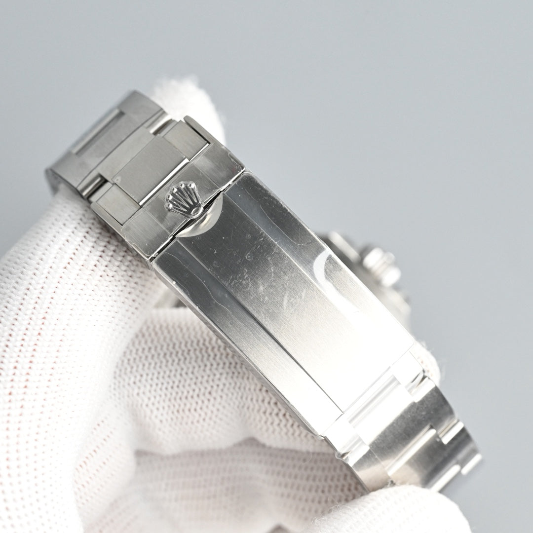 Rolex Submariner Date Wrist Watch