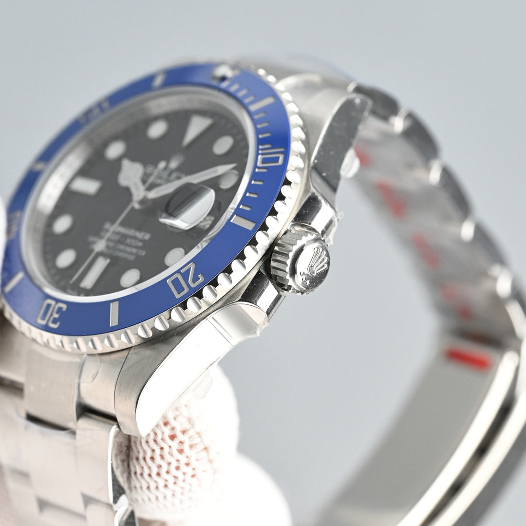 Rolex Submariner Date Wrist Watch