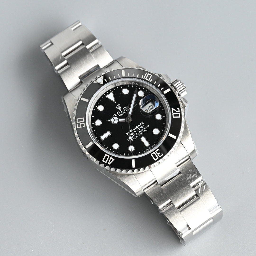 Rolex Submariner Date Wrist Watch
