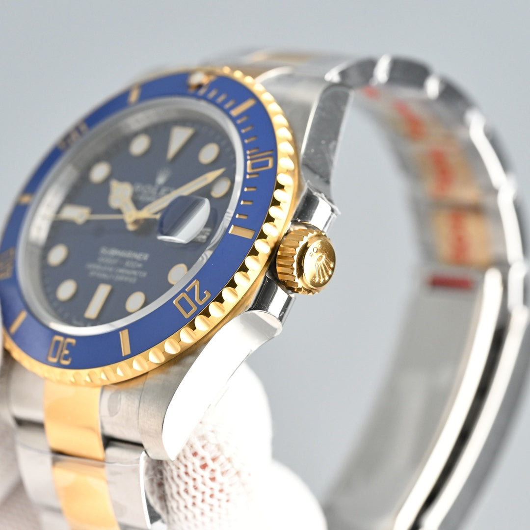 Rolex Submariner Date Wrist Watch