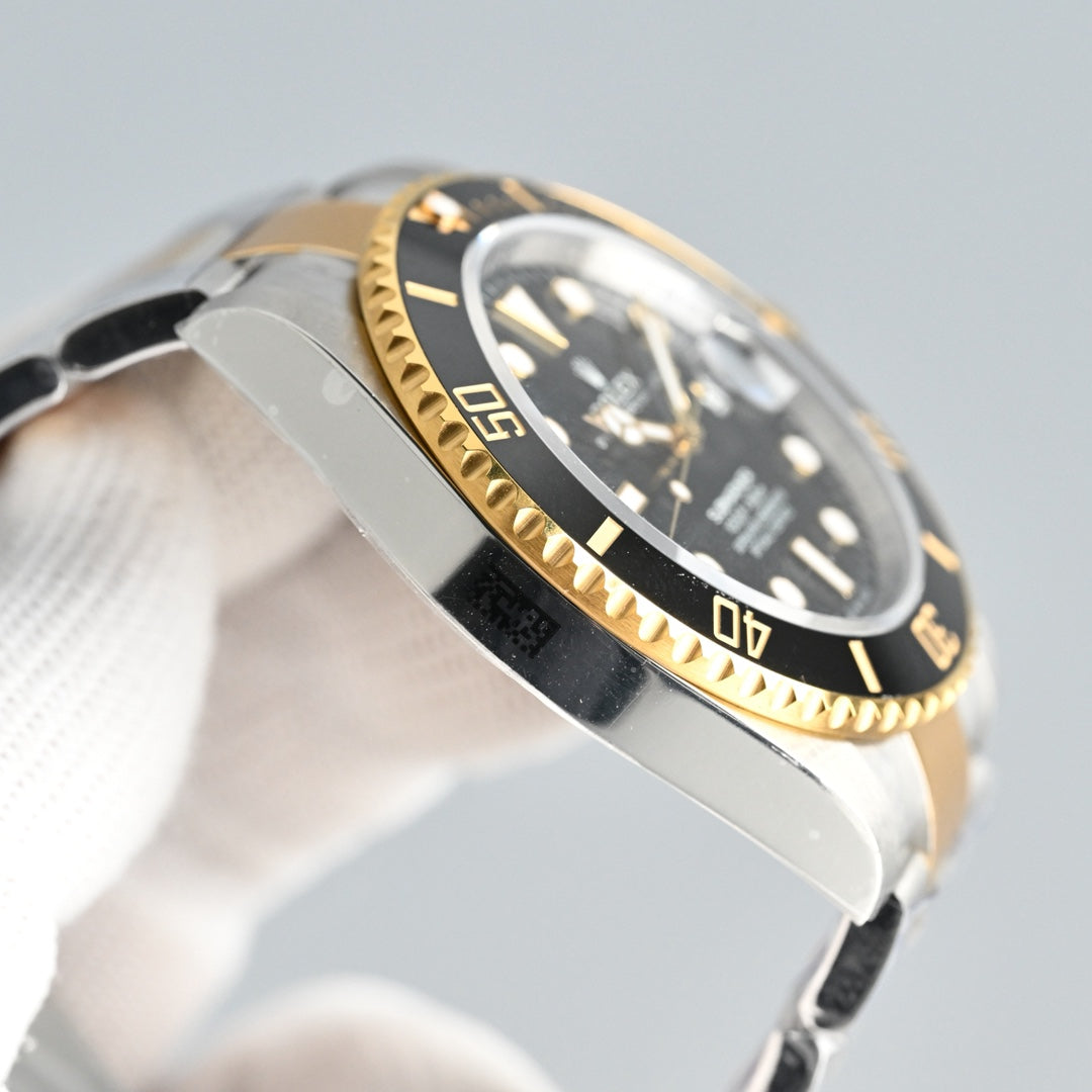 Rolex Submariner Date Wrist Watch