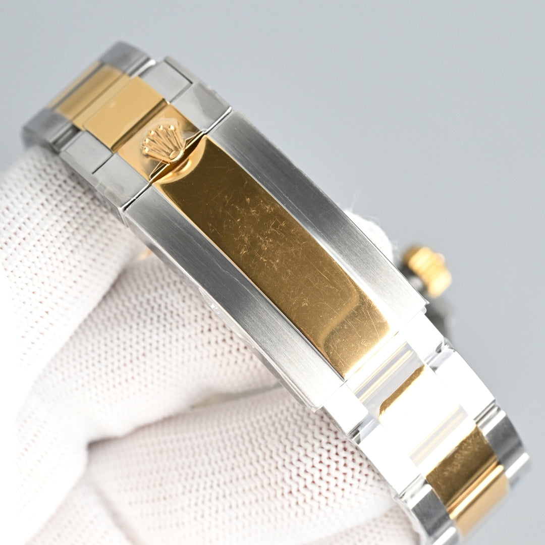 Rolex Submariner Date Wrist Watch