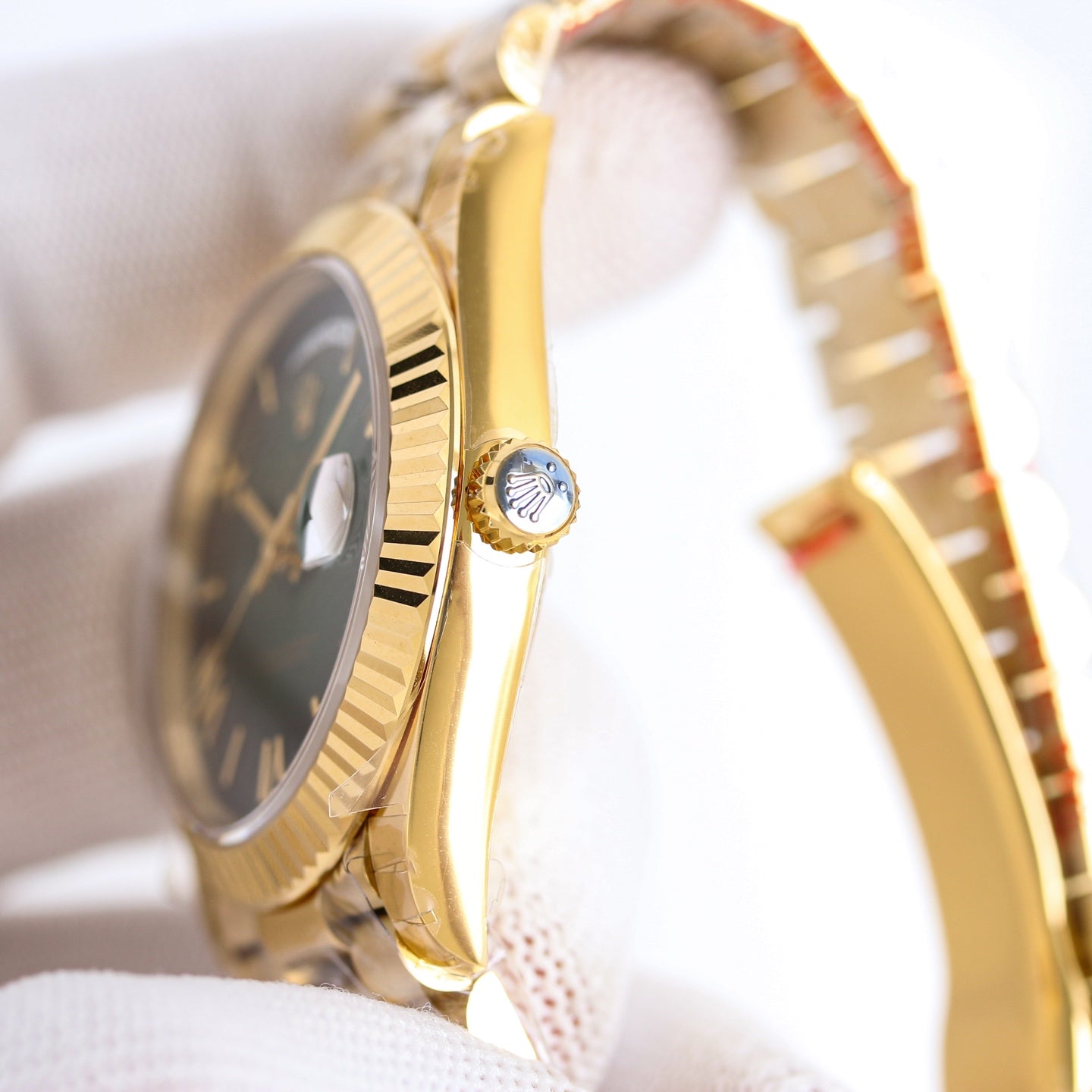 Rolex Perpetual Day-Date Wrist Watch