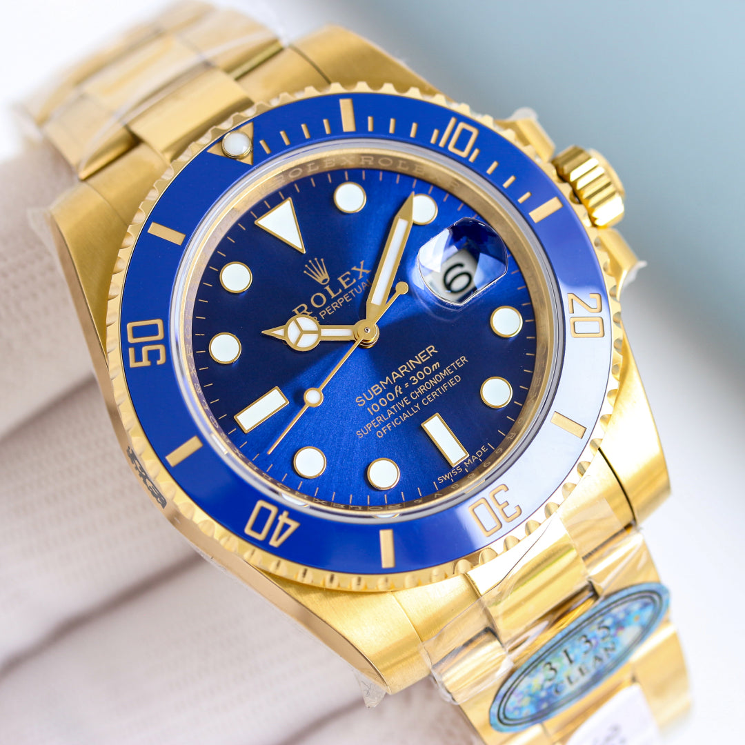 Rolex Perpetual Date Submariner Wrist Watch
