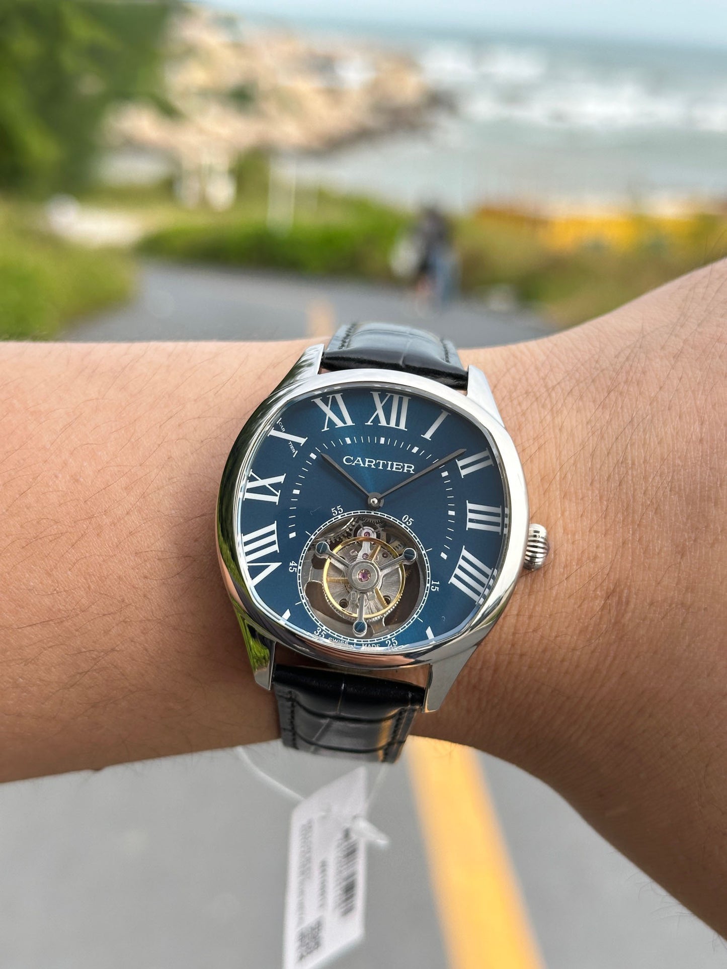 Cartier Rotonde de Cartier series floating tourbillon watch