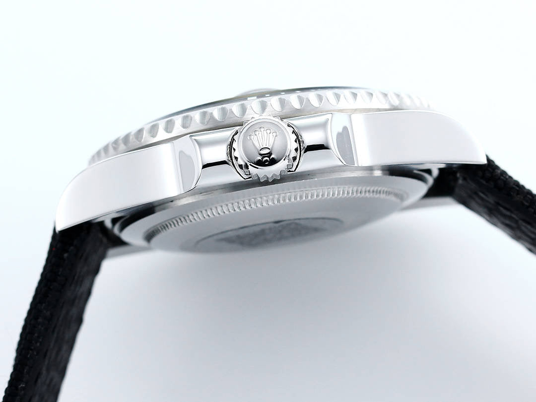 DIW Custom Rolex Submariner Parakeet Wrist Watch
