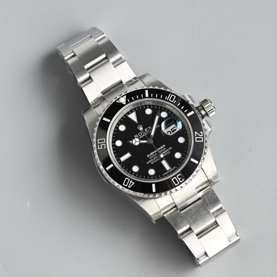 Rolex Submariner Date Wrist Watch