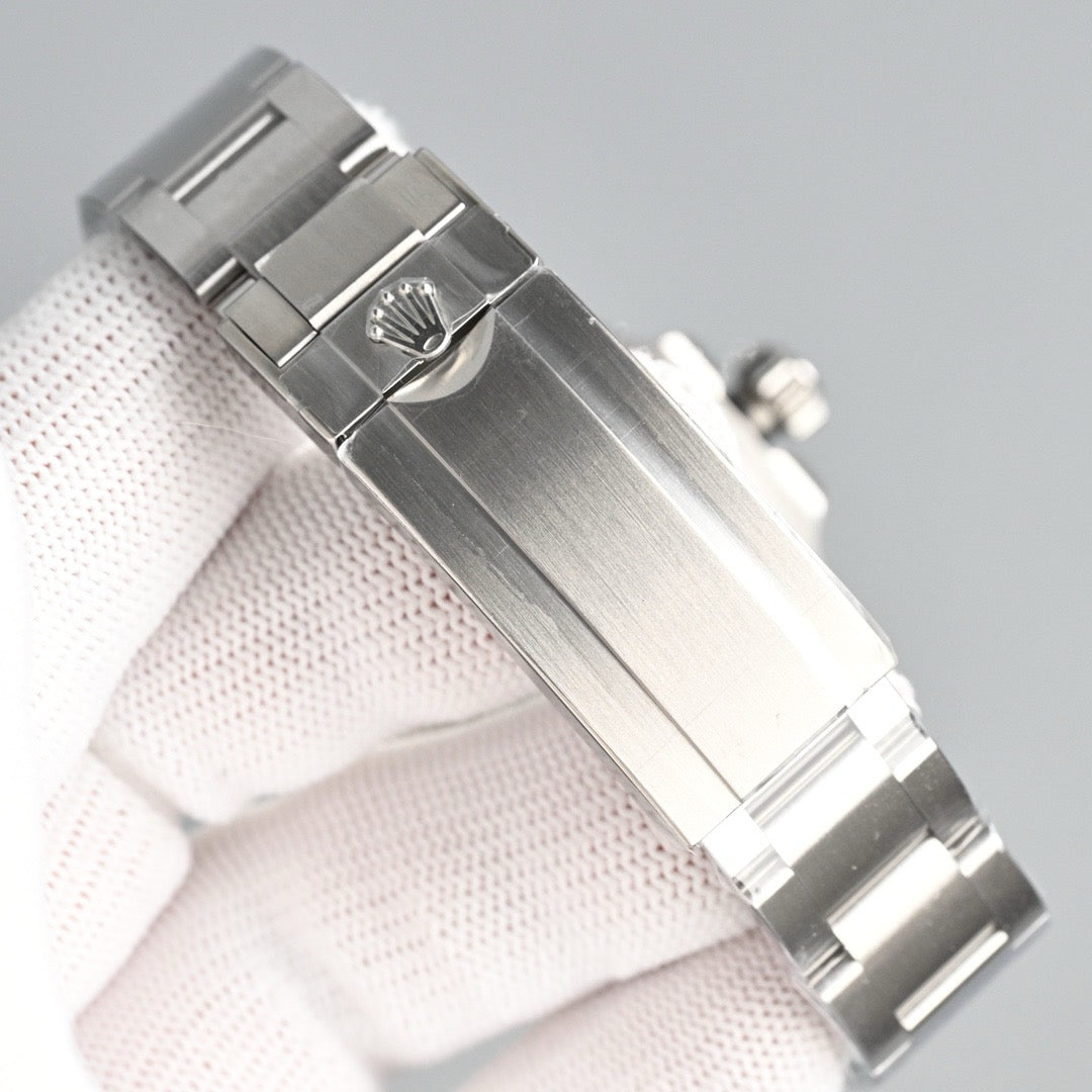 Rolex Submariner Date Wrist Watch