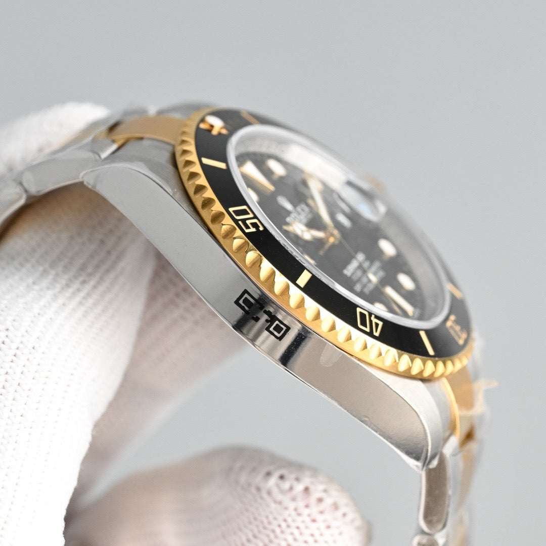 Rolex Submariner Date Wrist Watch