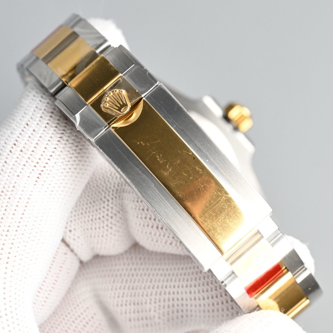 Rolex Submariner Date Wrist Watch