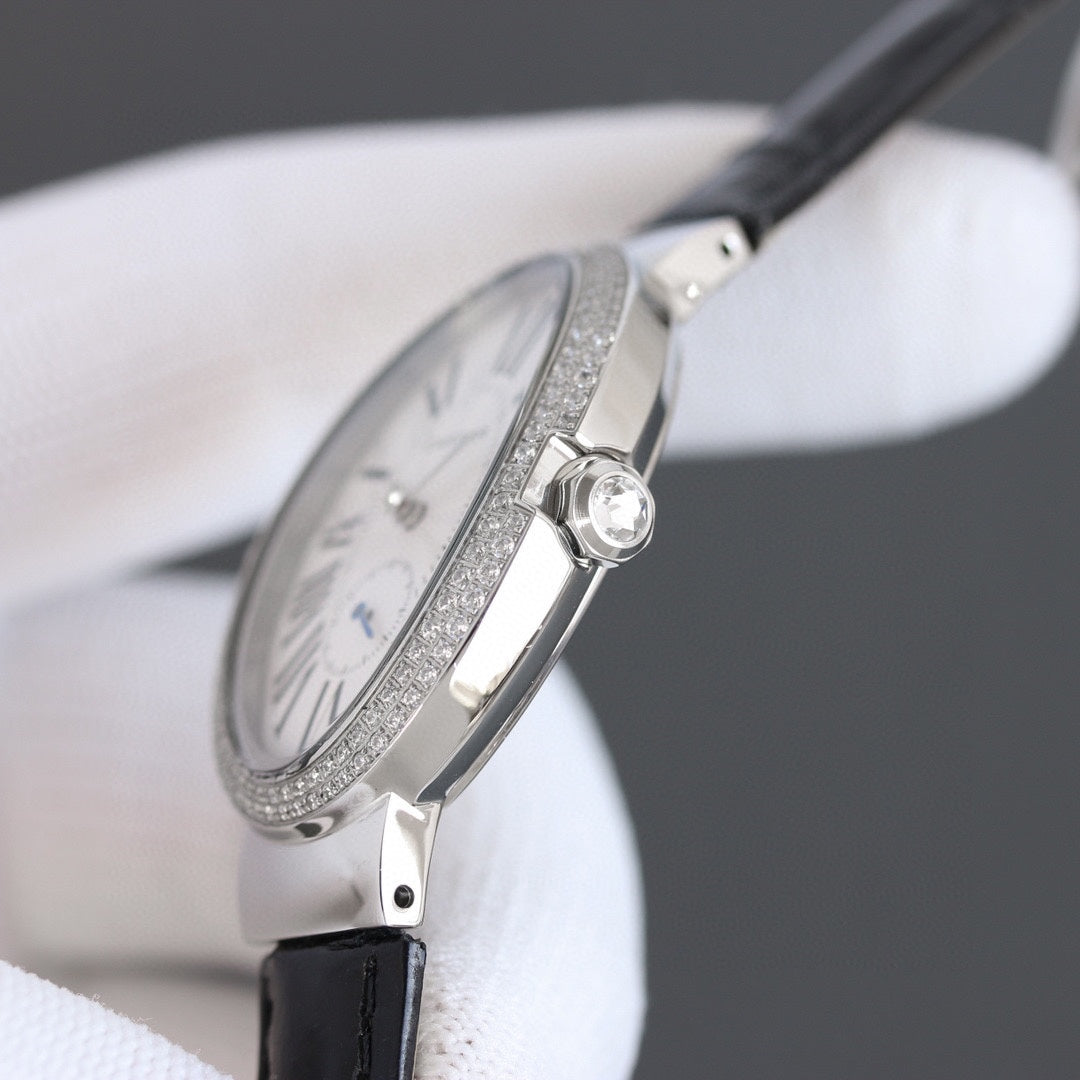 Cartier Baignoire Oval Oval Watch