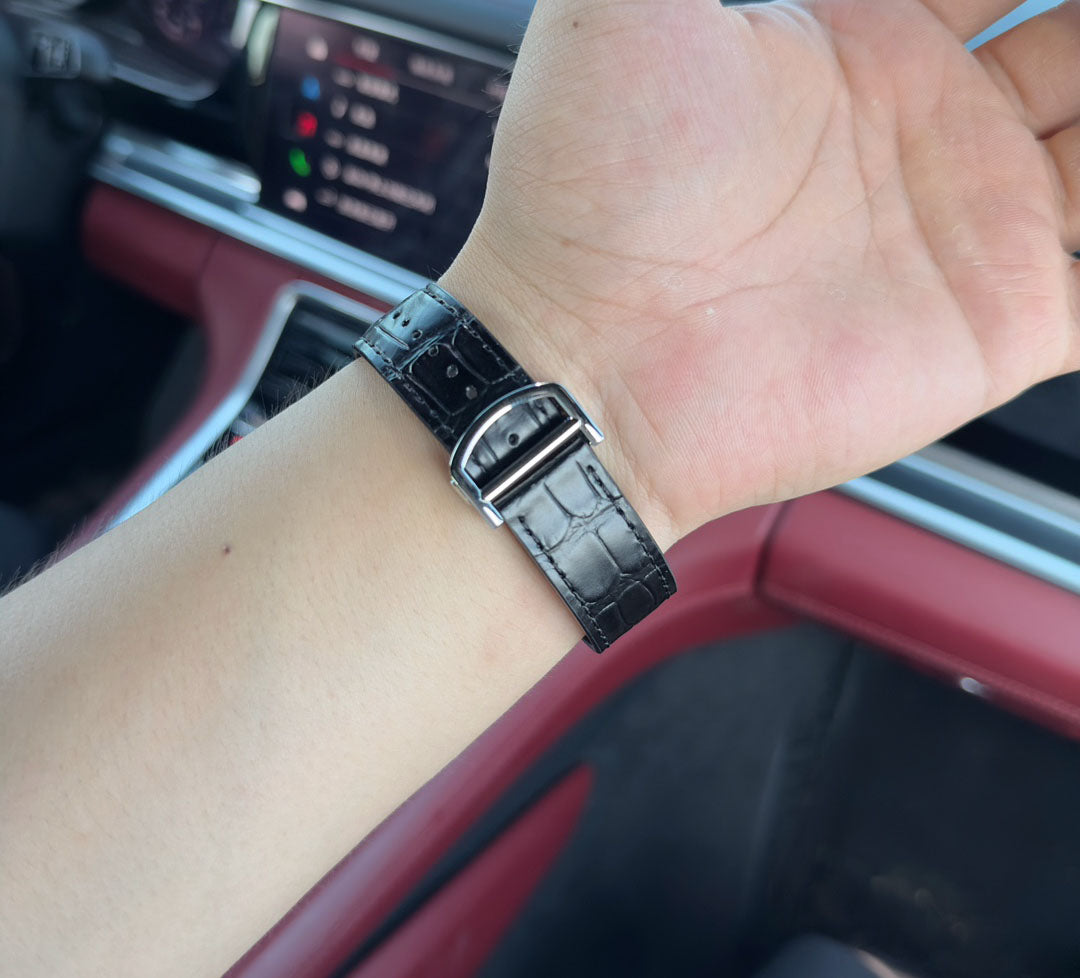 Cartier SANTOS series leather strap wristwatch