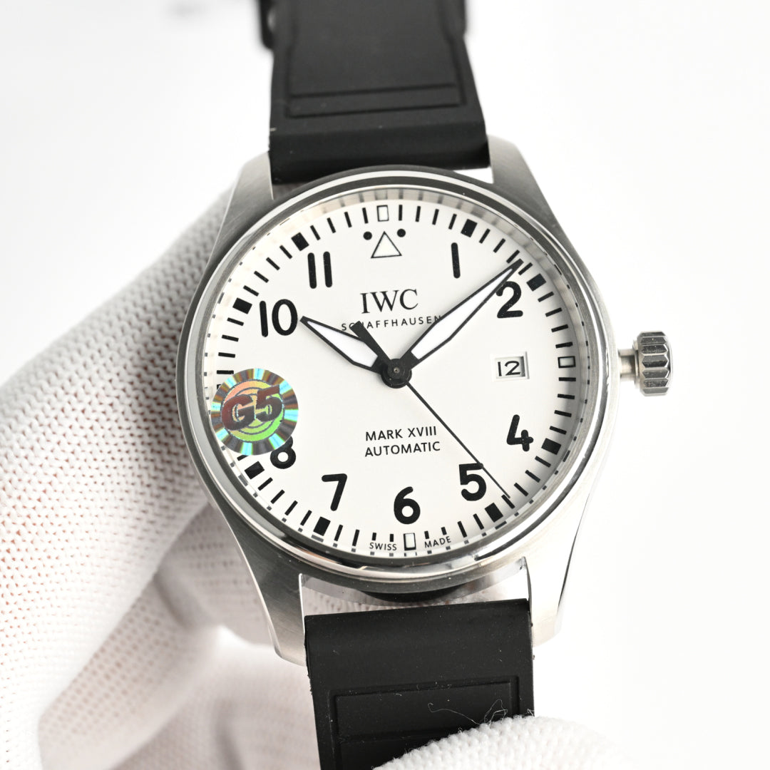 IWC PILOT'S WATCHES Mercedes-AMG PETRONAS Formula One™ Team IW328210
