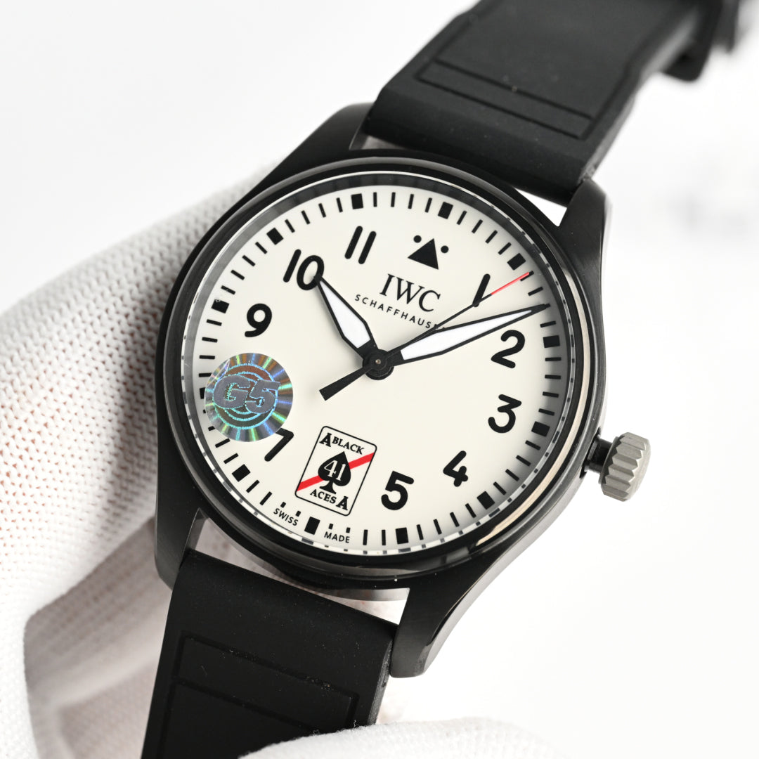 IWC PILOT'S WATCHES Mercedes-AMG PETRONAS Formula One™ Team IW328210