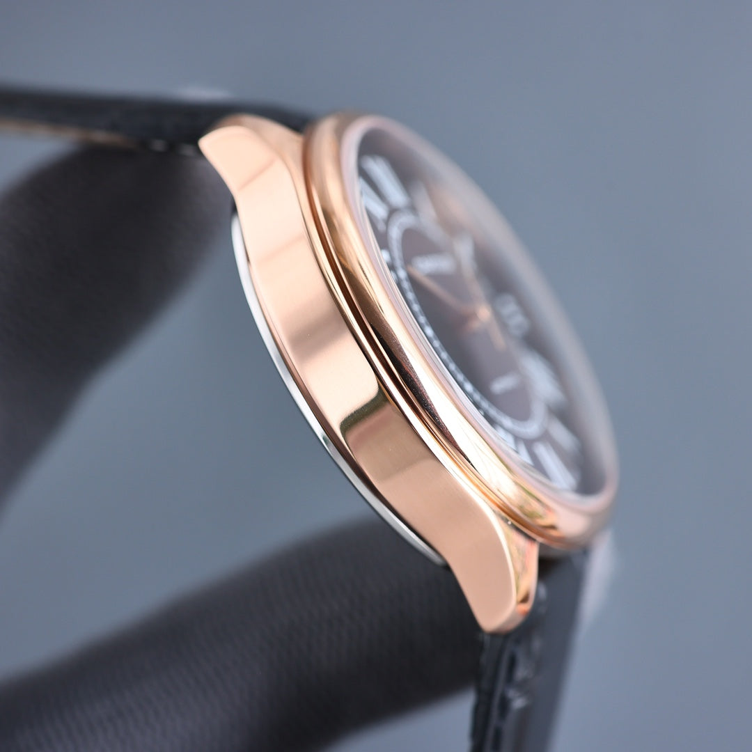 Cartier Round Classic Series Watch