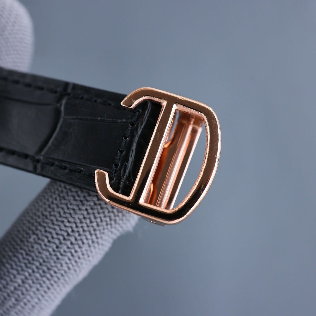 Cartier Round Classic Series Watch