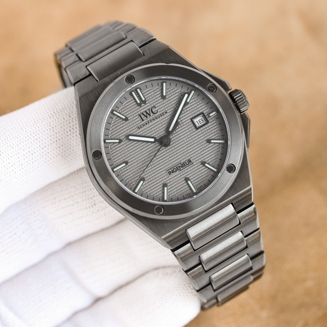 IWC INGENIEUR FAMILY IW328902