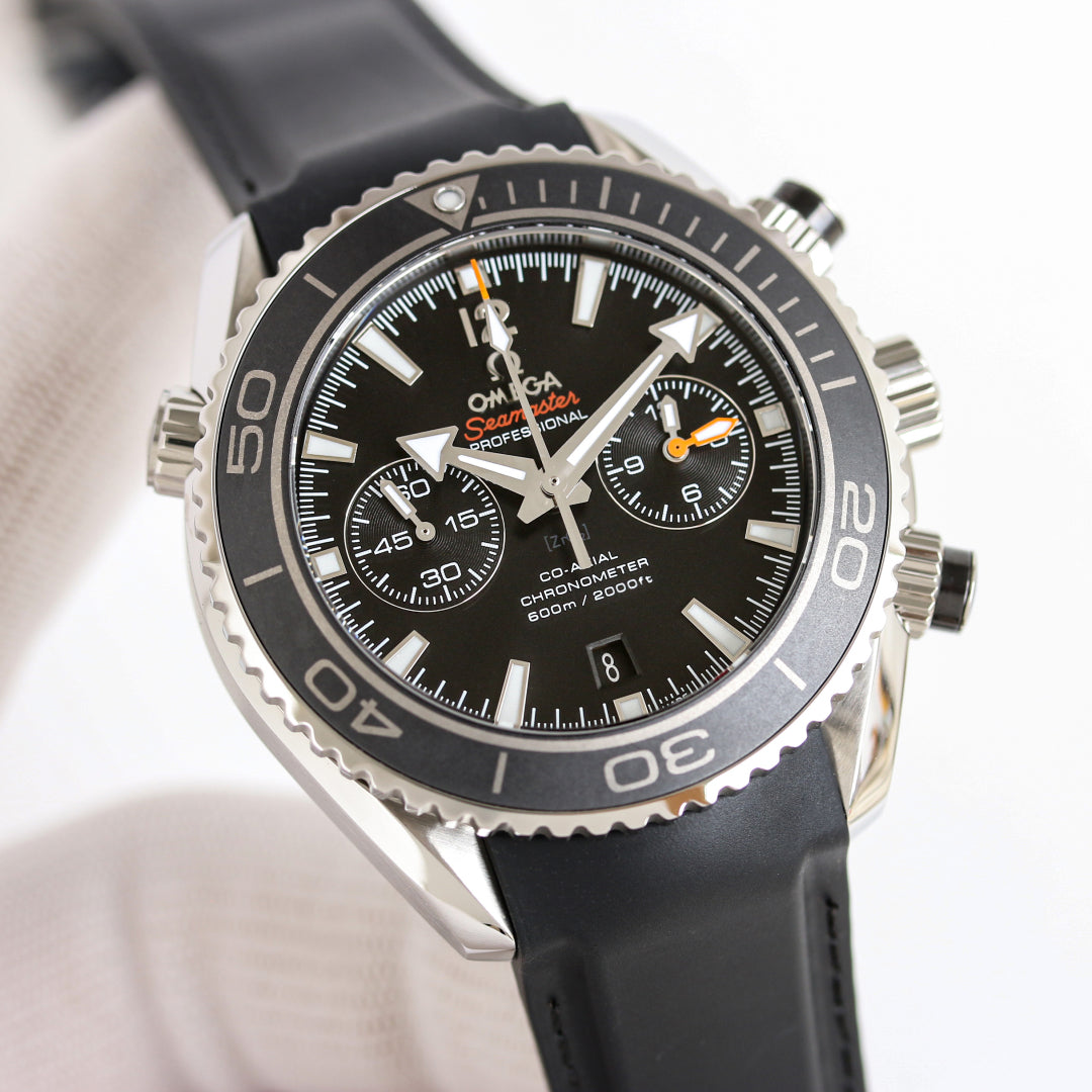 Omega Seamaster Universe Men's Rubber Strap Watch