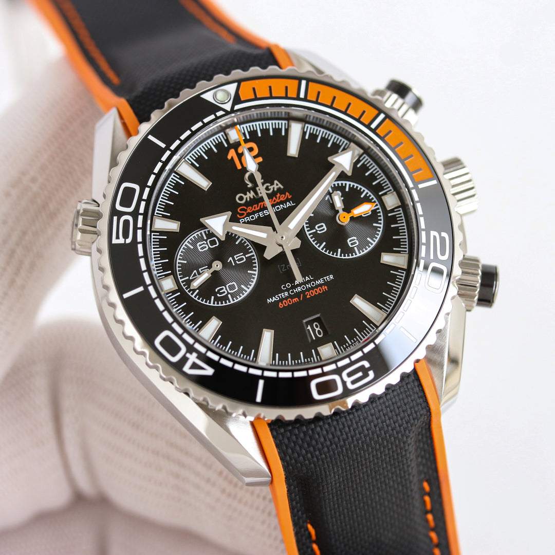 Omega Seamaster Universe Men's Rubber Strap Watch