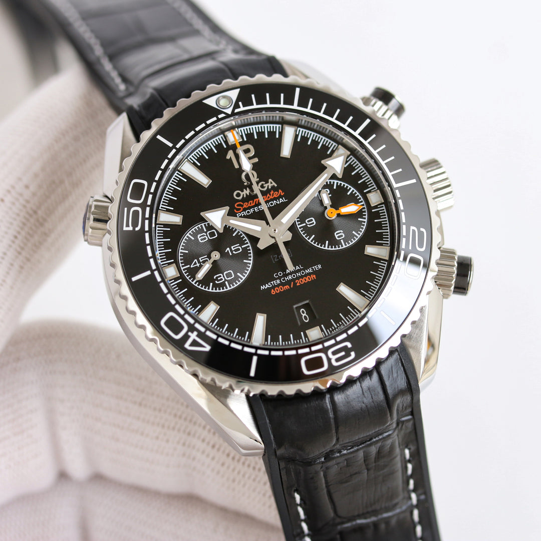Omega Seamaster Universe Men's Rubber Strap Watch