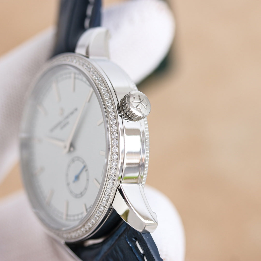 Vacheron Constantin Traditionnelle Series Male Wrist Watch