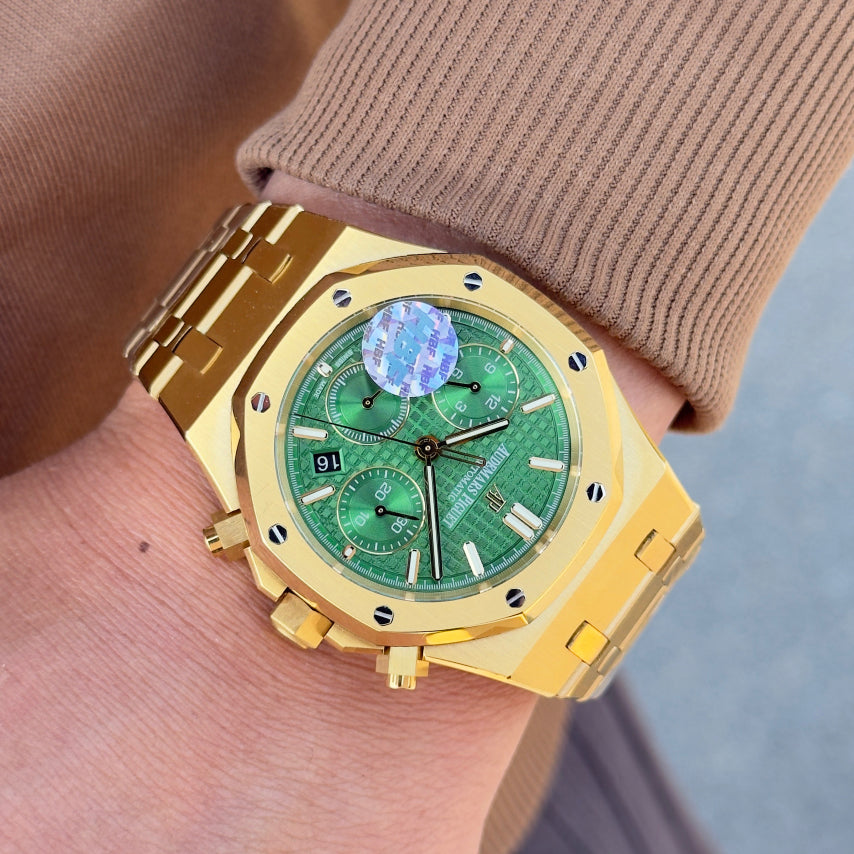 Audemars Piguet Royal Oak Chronograph Luminous Wrist Watch