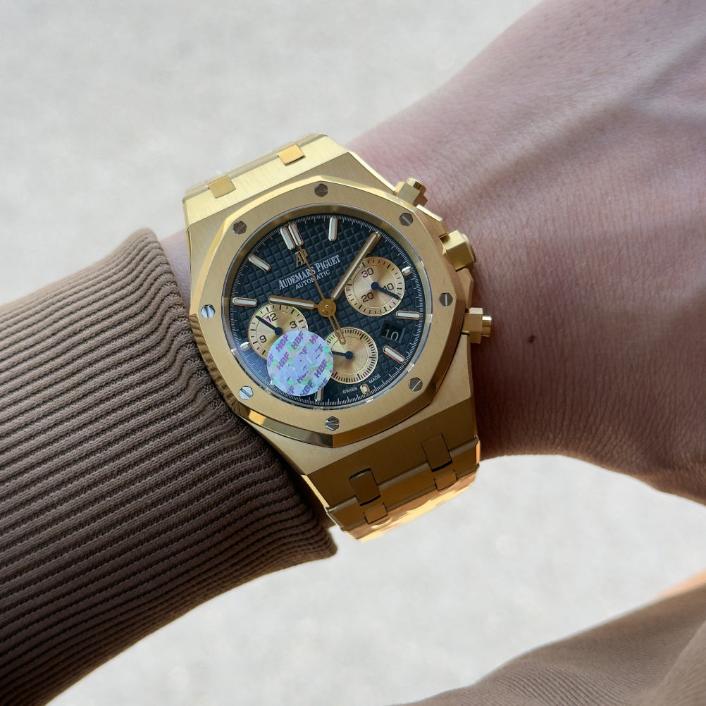 Audemars Piguet Royal Oak Chronograph Luminous Wrist Watch