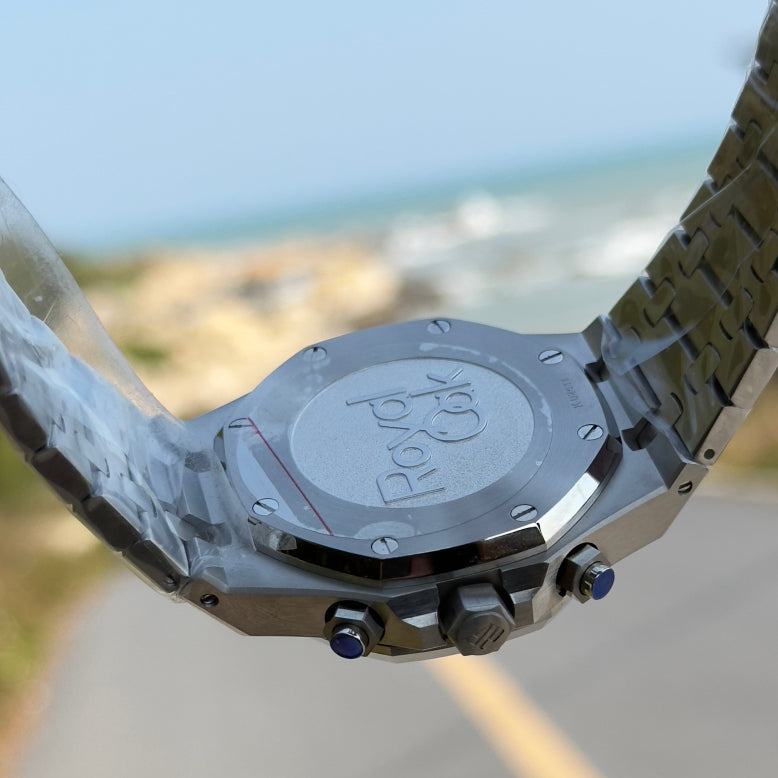 Audemars Piguet Royal Oak Chronograph Luminous Wrist Watch