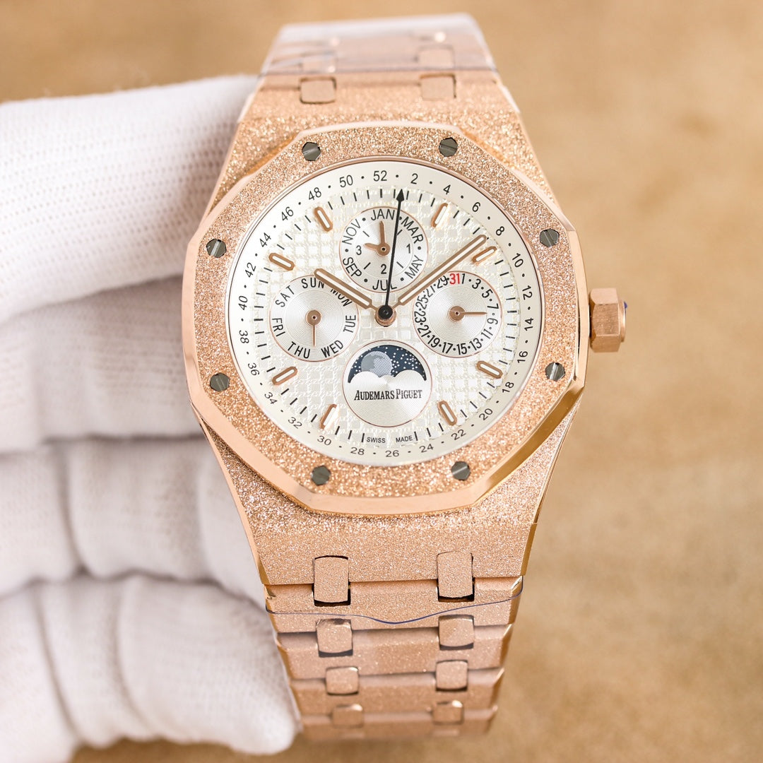 Audemars Piguet Royal Oak Frosted Gold Wrist Watch