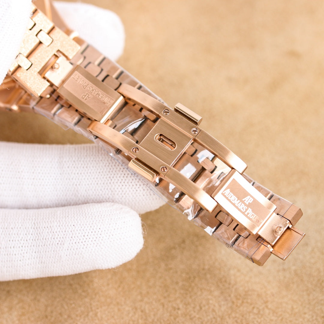 Audemars Piguet Royal Oak Frosted Gold Wrist Watch