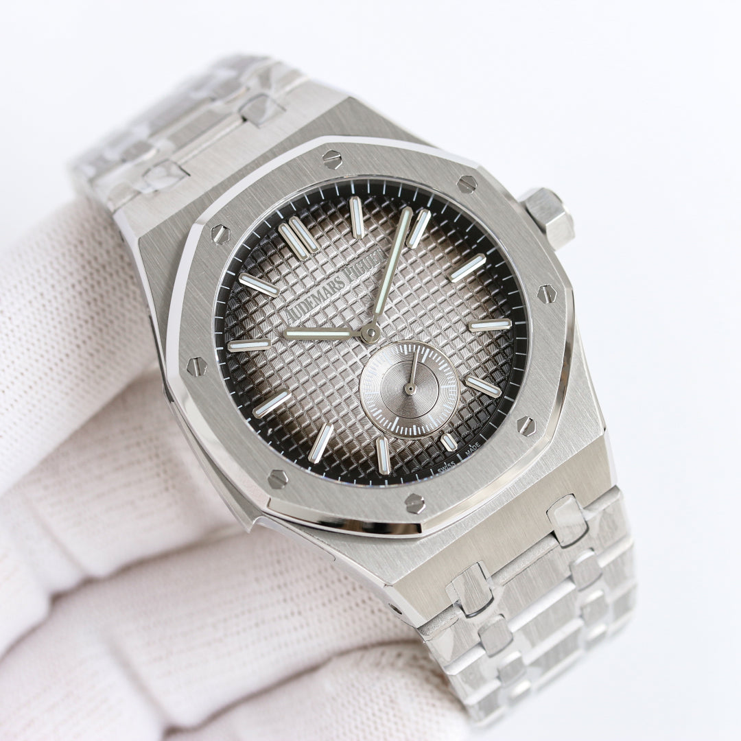 Audemars Piguet Royal Oak 42mm Men's Wrist Watch