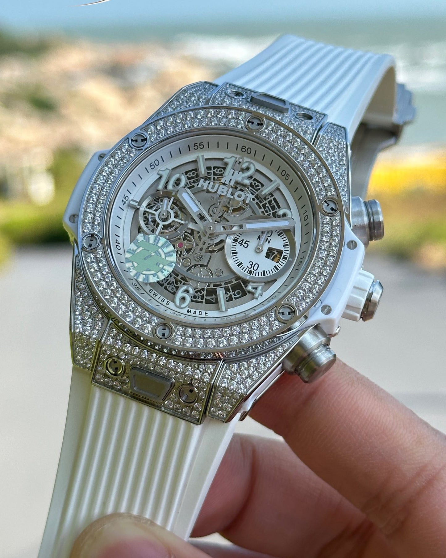 Hublot Big Bang Explosion Element Material Full Diamond Watch