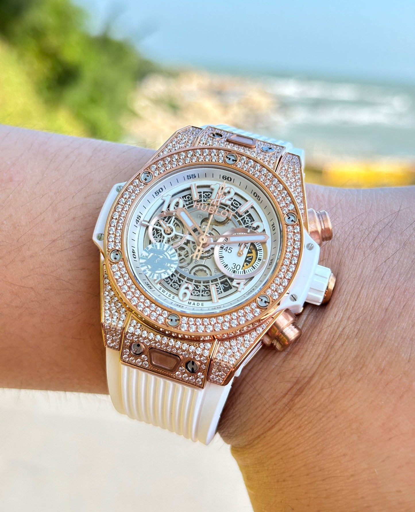 Hublot Big Bang Explosion Element Material Full Diamond Watch