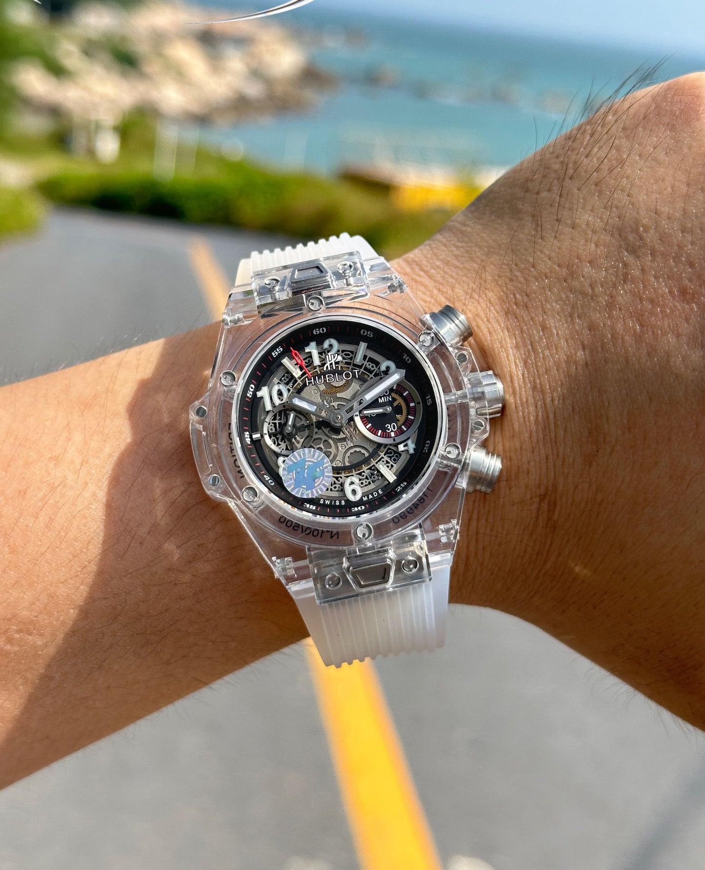Hublot BIG BANG Classic Series 411.JX.4802.RT "Transparent Watch"