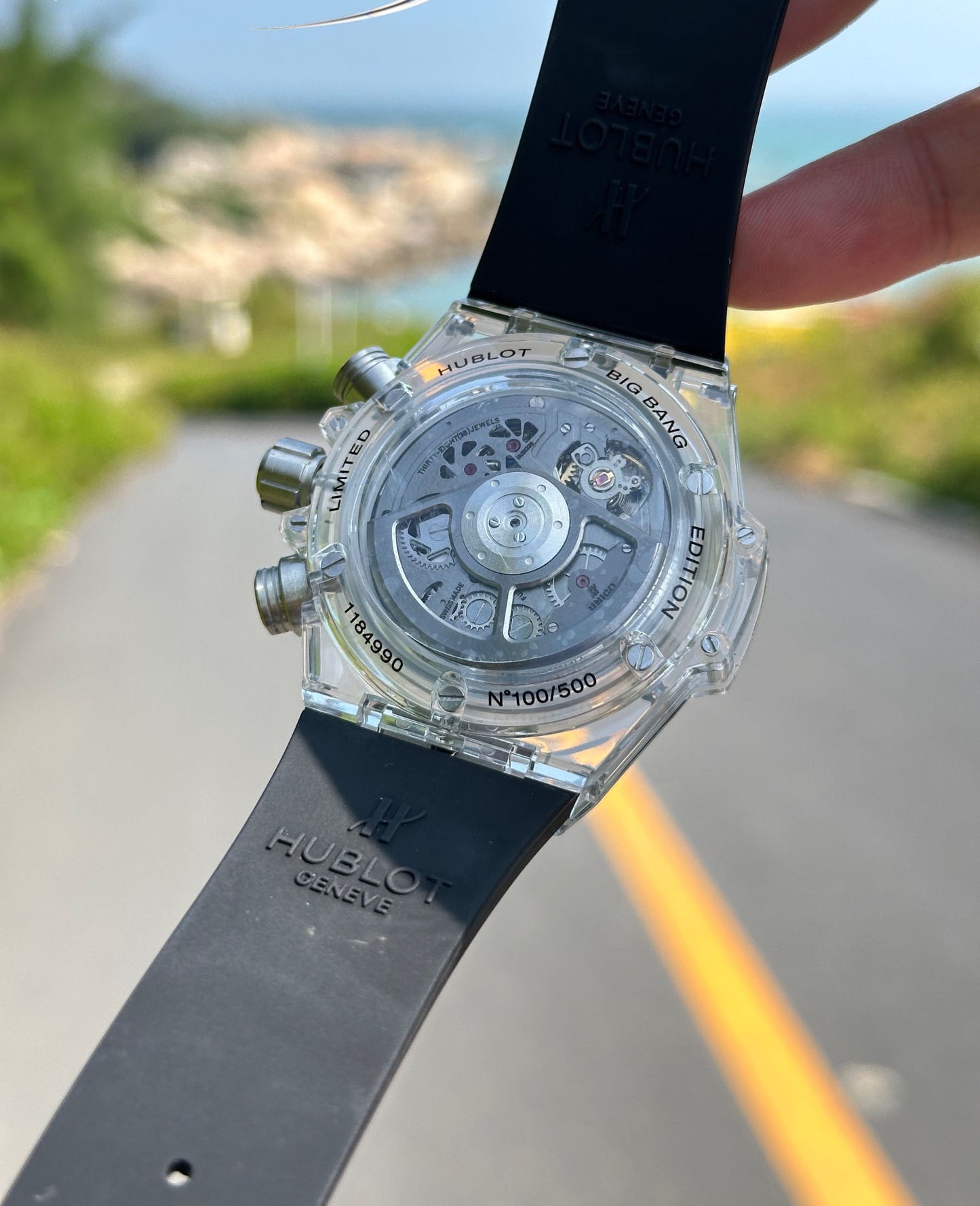 Hublot BIG BANG Classic Series 411.JX.4802.RT "Transparent Watch"