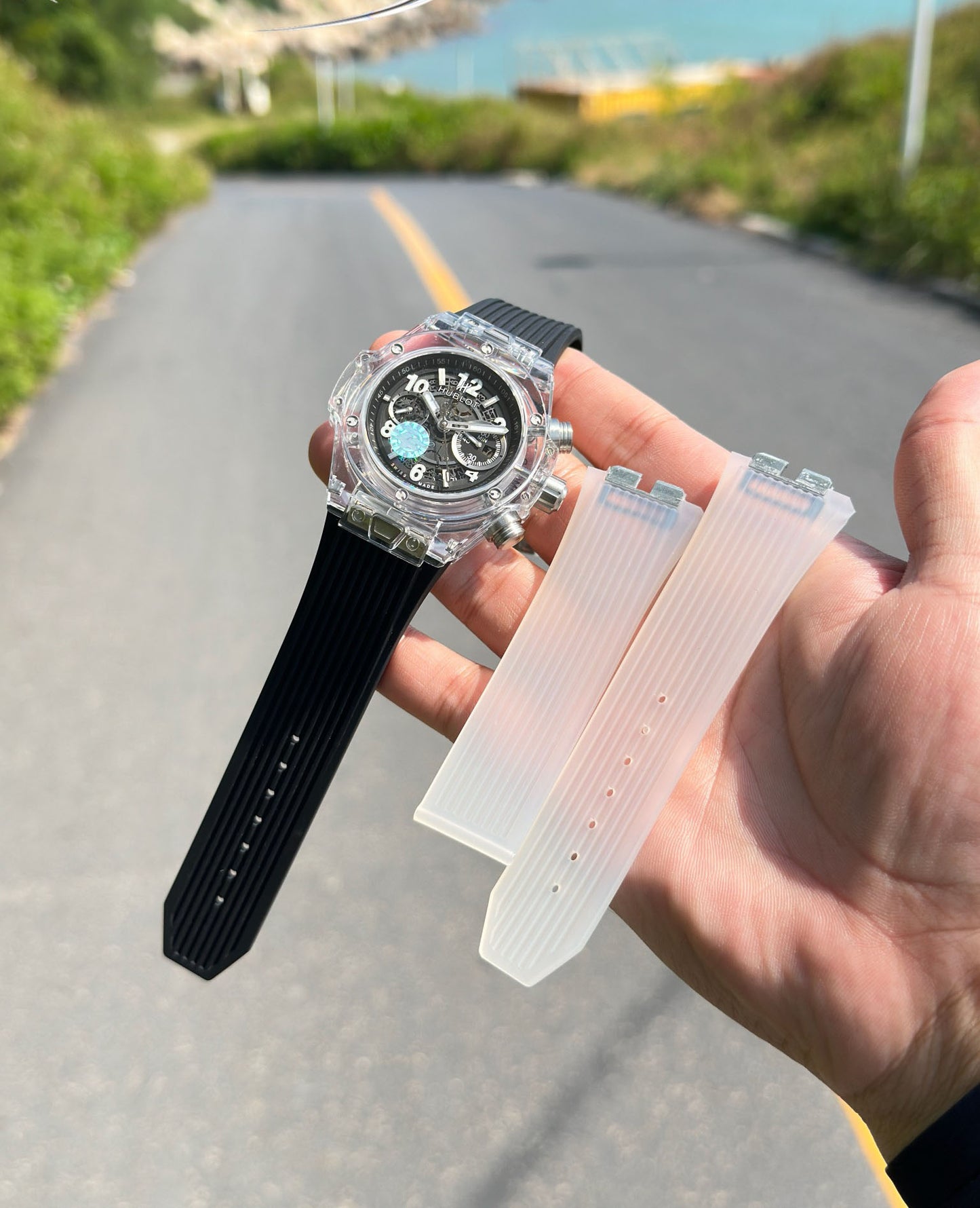 Hublot BIG BANG Classic Series 411.JX.4802.RT "Transparent Watch"