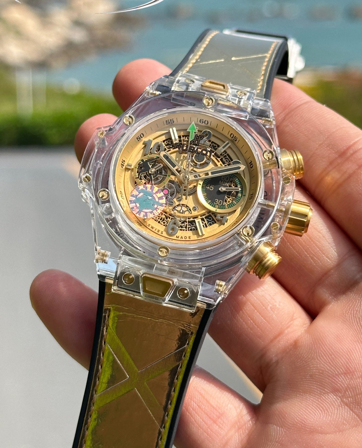 Hublot BIG BANG Classic Series 411.JX.4802.RT "Transparent Watch"
