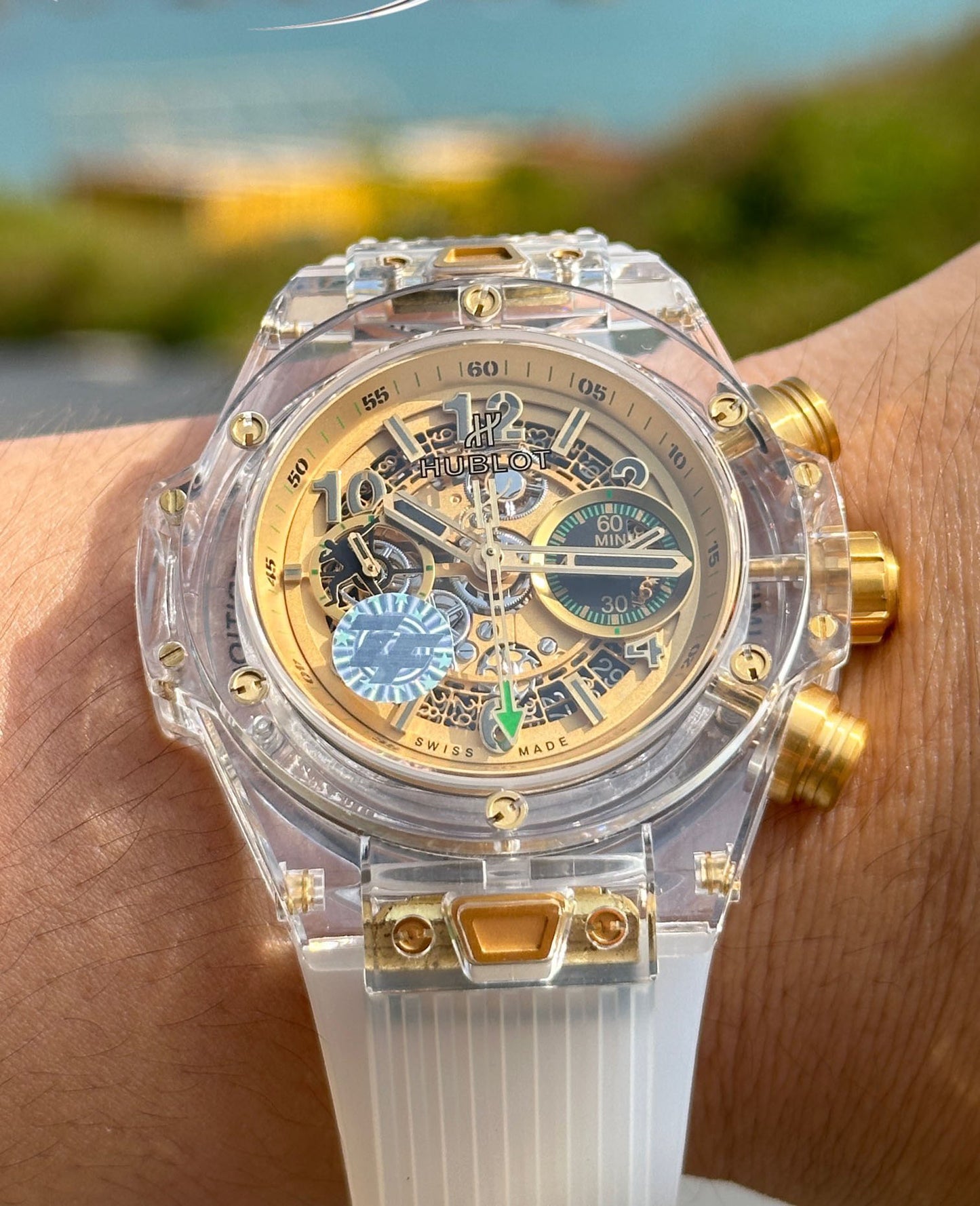 Hublot BIG BANG Classic Series 411.JX.4802.RT "Transparent Watch"