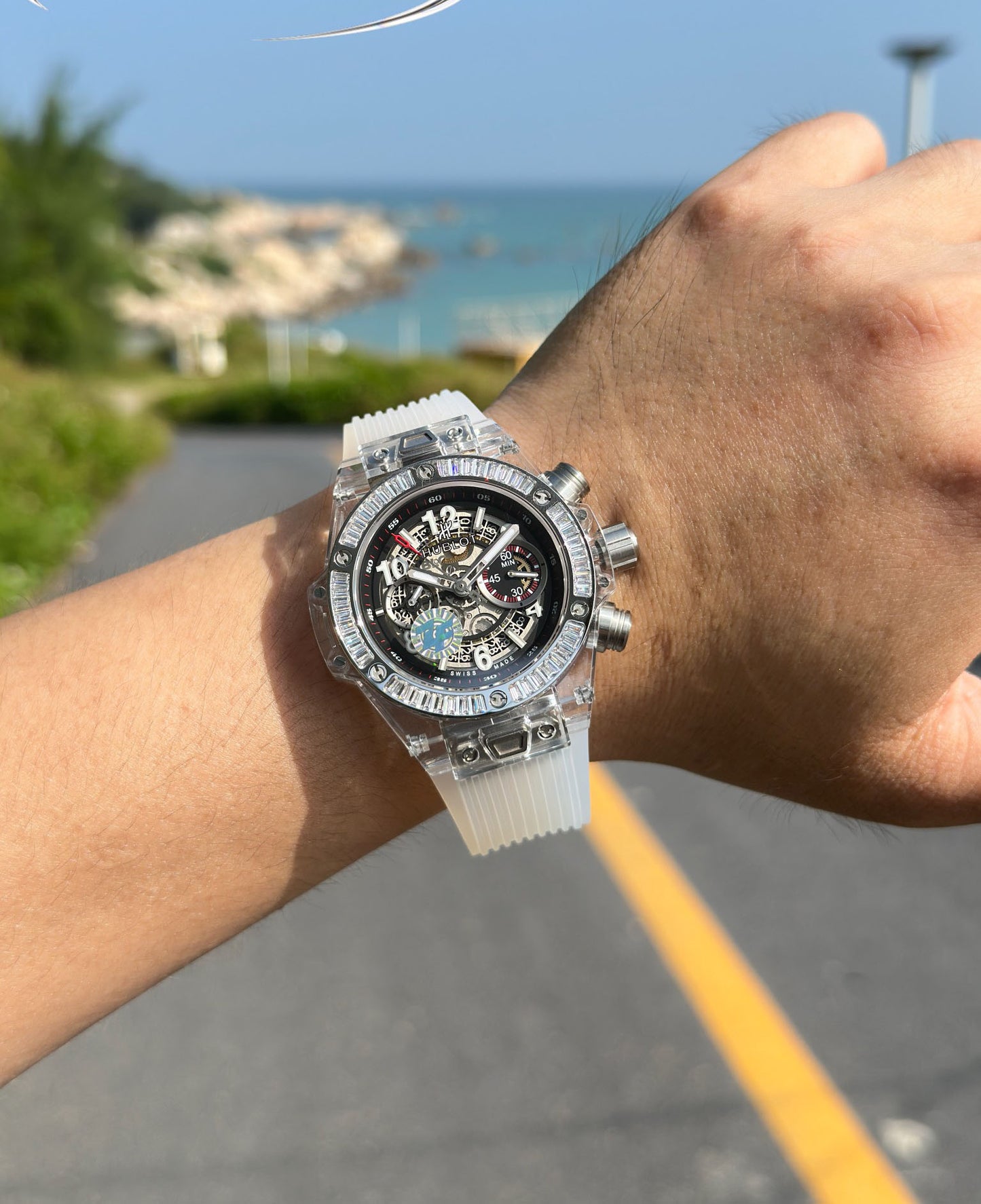 Hublot BIG BANG Classic Series 411.JX.4802.RT "Transparent Watch"