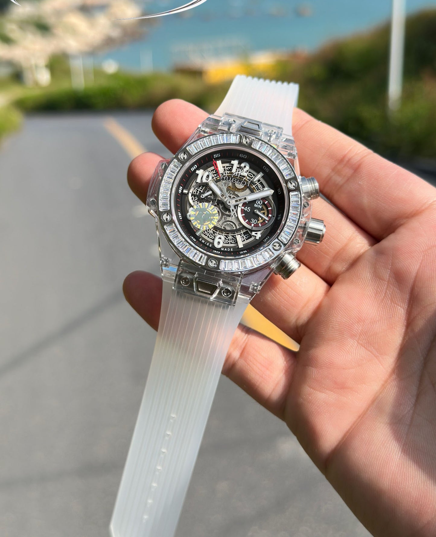 Hublot BIG BANG Classic Series 411.JX.4802.RT "Transparent Watch"
