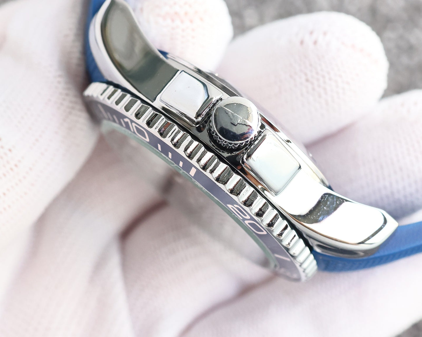 Longines Kangkas Diving Series Rubber Strap Watch