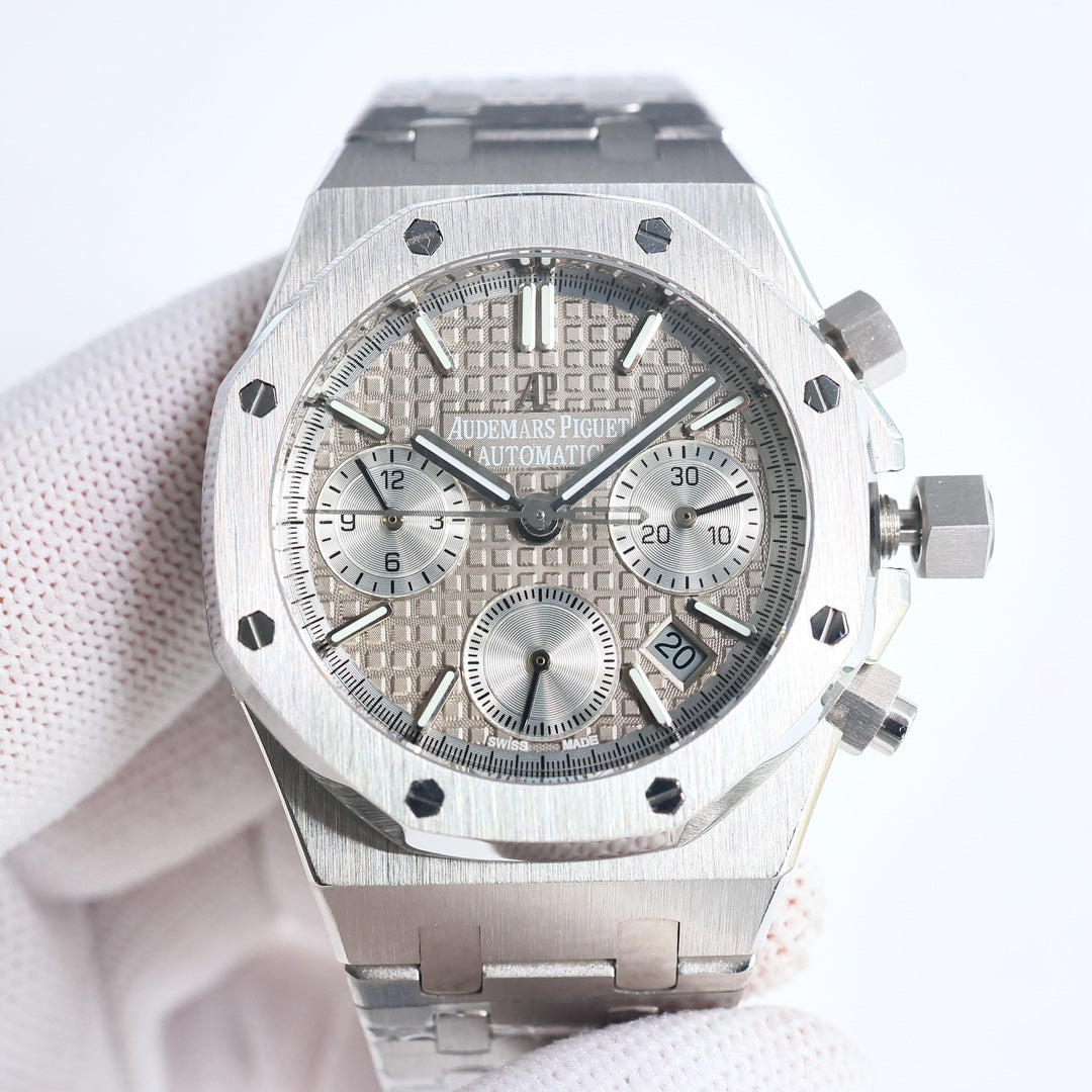 Audemars Piguet Royal Oak Multifunctional Wrist Watch for Men