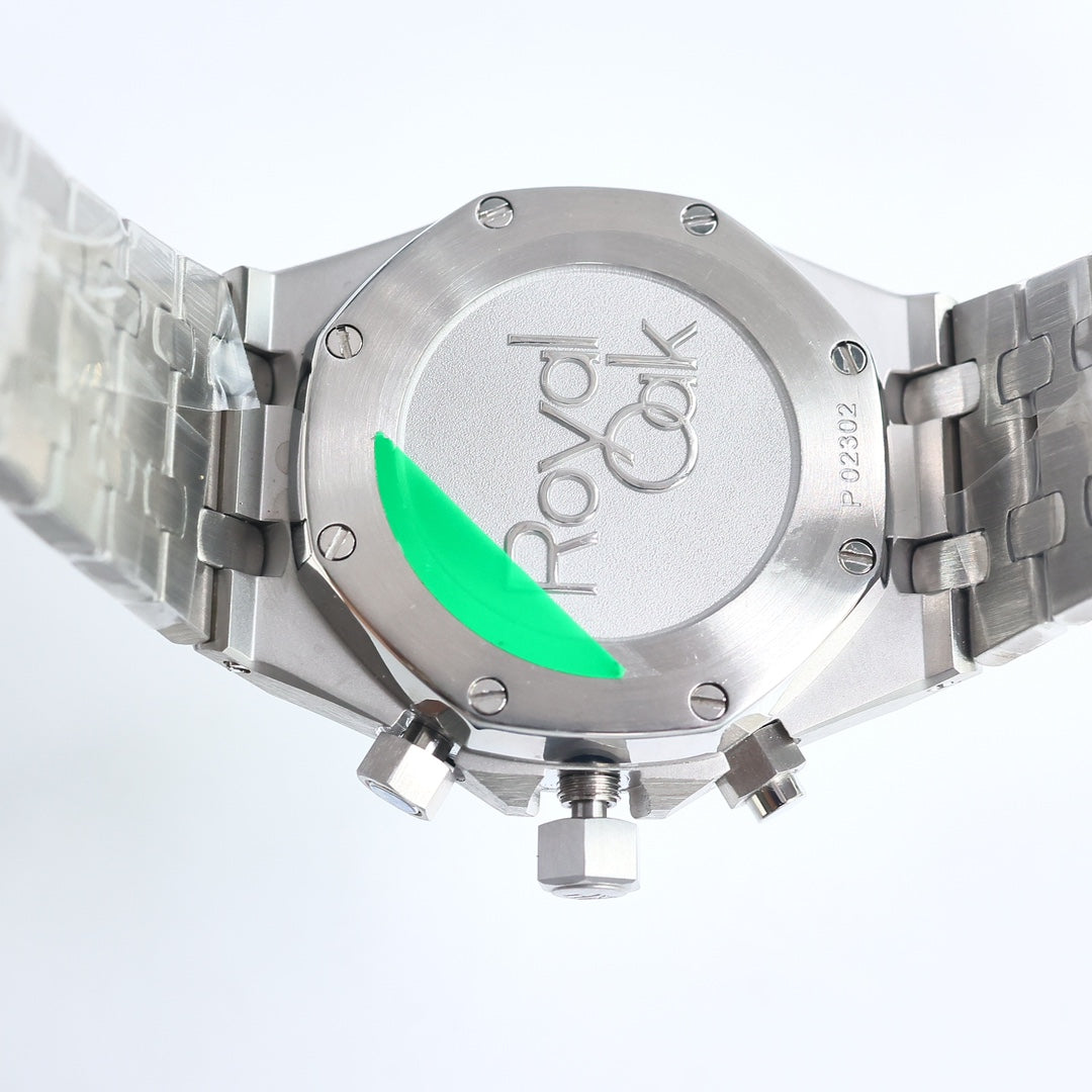 Audemars Piguet Royal Oak Multifunctional Wrist Watch for Men