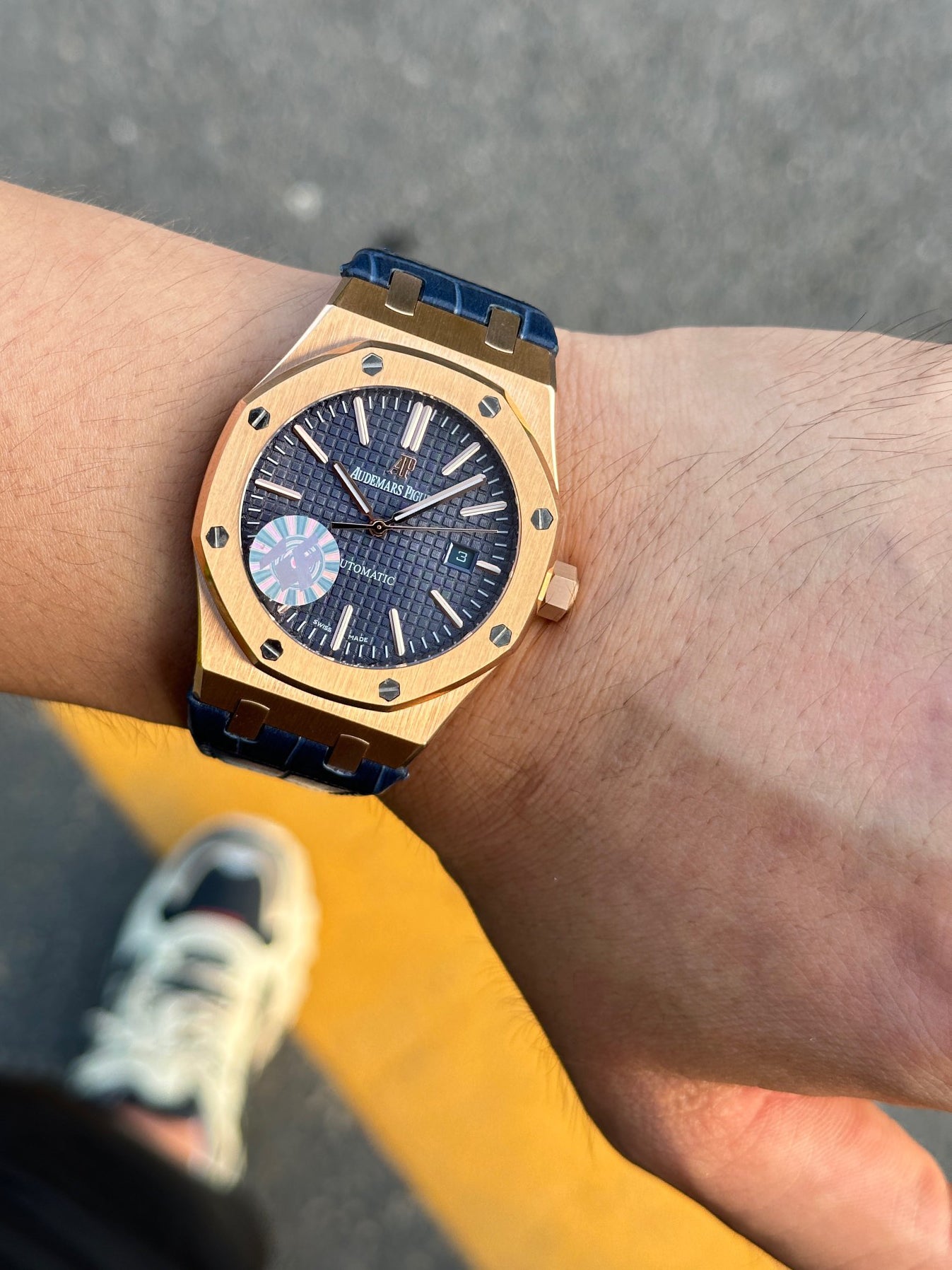 Audemars Piguet Royal Oak "Jumbo" Extra-Thin Men's Wrist Watch
