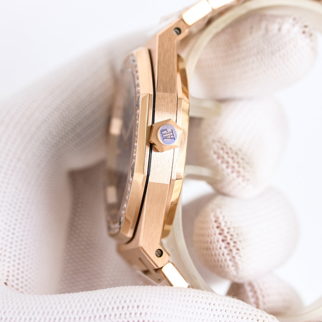 Audemars Piguet Royal Oak Selfwinding Wrist Watch Diamond Bezel Edition